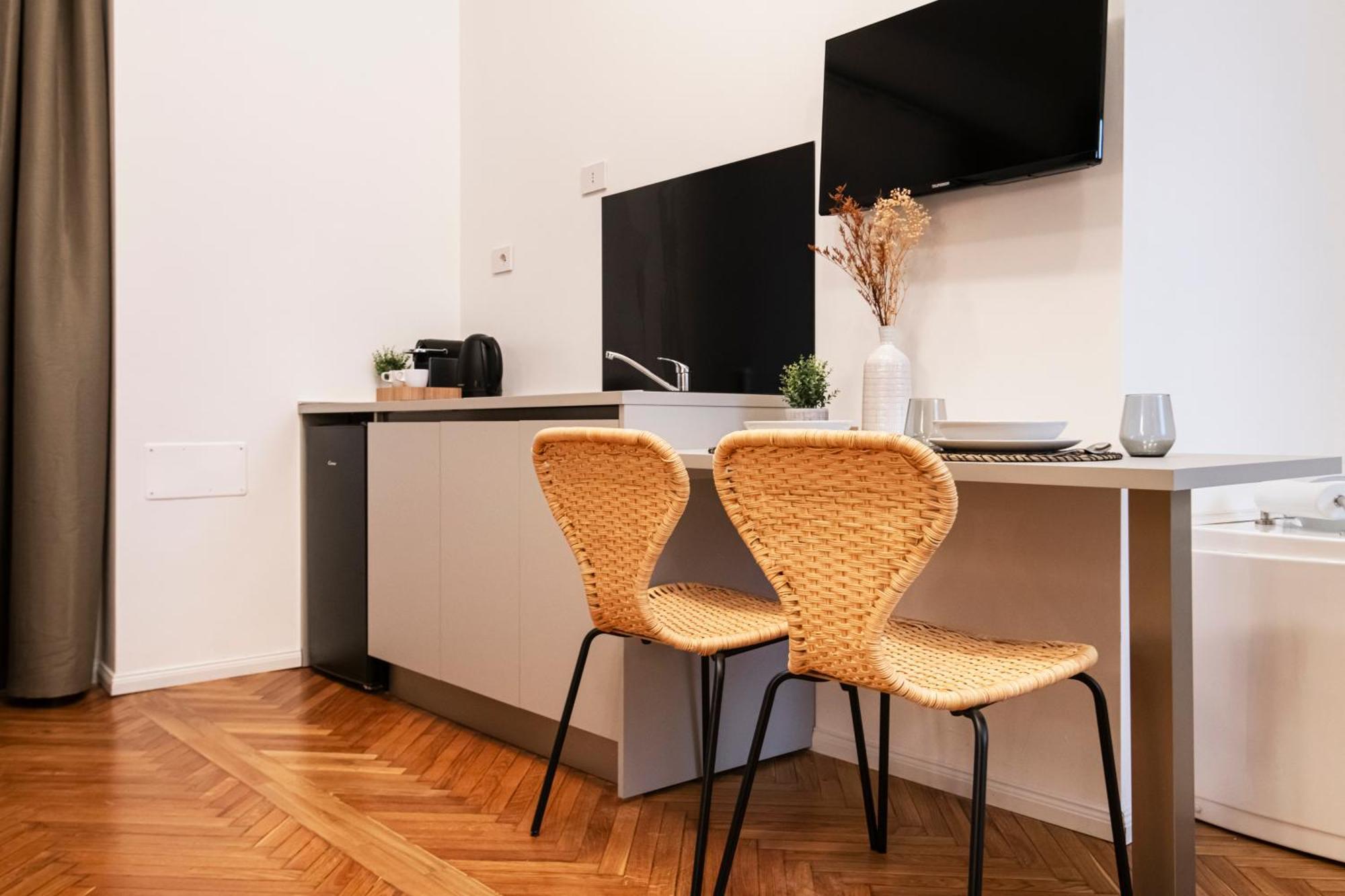Easylife - Suite In Centrale Milan Bagian luar foto
